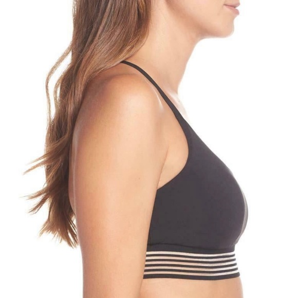 Nike Adjustable Cross-back Pink “Fuchsia Blast” Sport Bikini Top - Picture 10 of 11